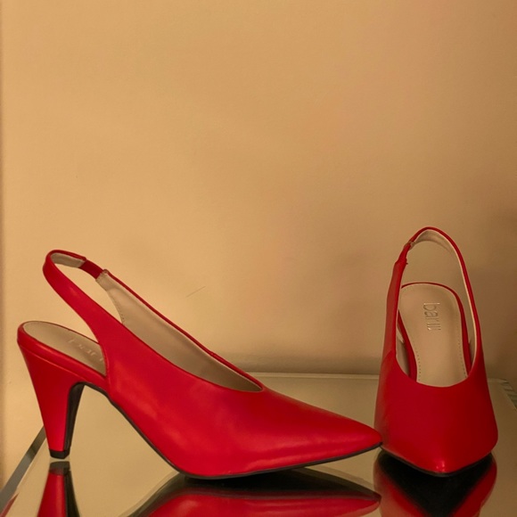 NIB BAR III “TANYAP” Red pointy toe sling back 3” heels. - Picture 1 of 3